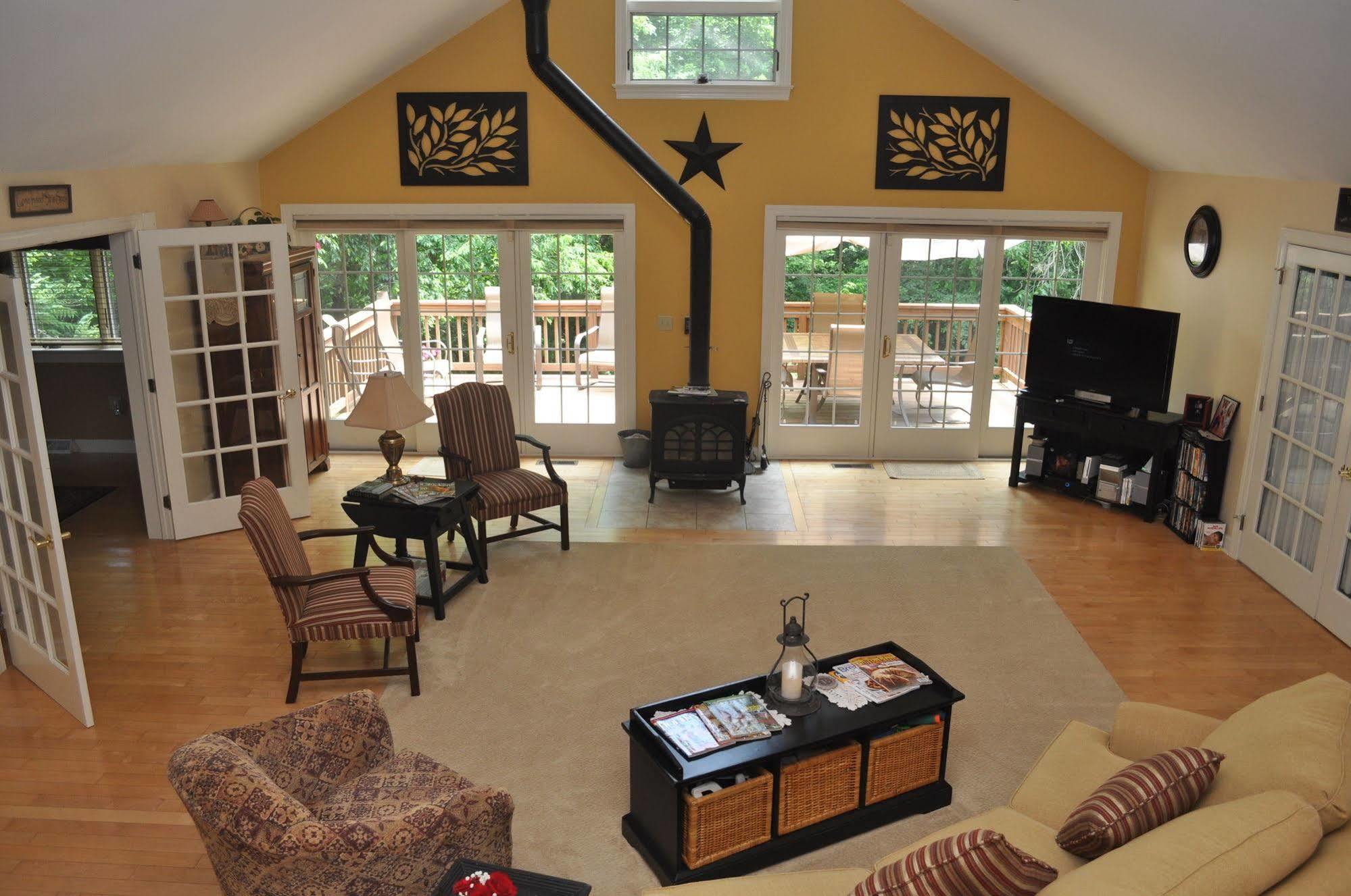 ליטיץ Hammer Creek Hideaway B&B מראה חיצוני תמונה