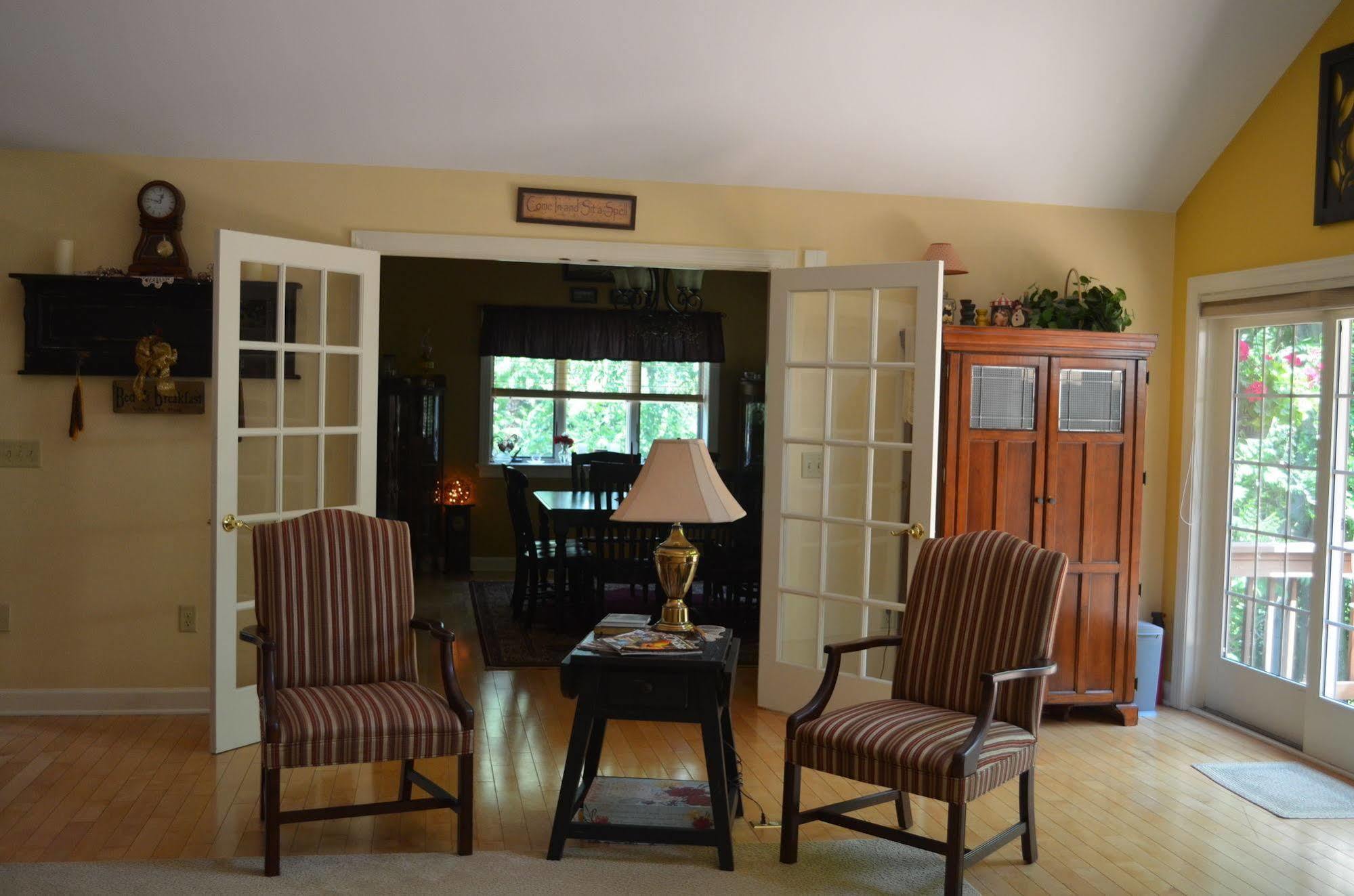 ליטיץ Hammer Creek Hideaway B&B מראה חיצוני תמונה